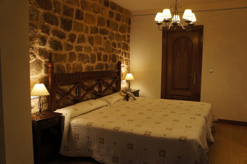 La Hosteria De Castroviejo Duruelo de la Sierra Camera foto